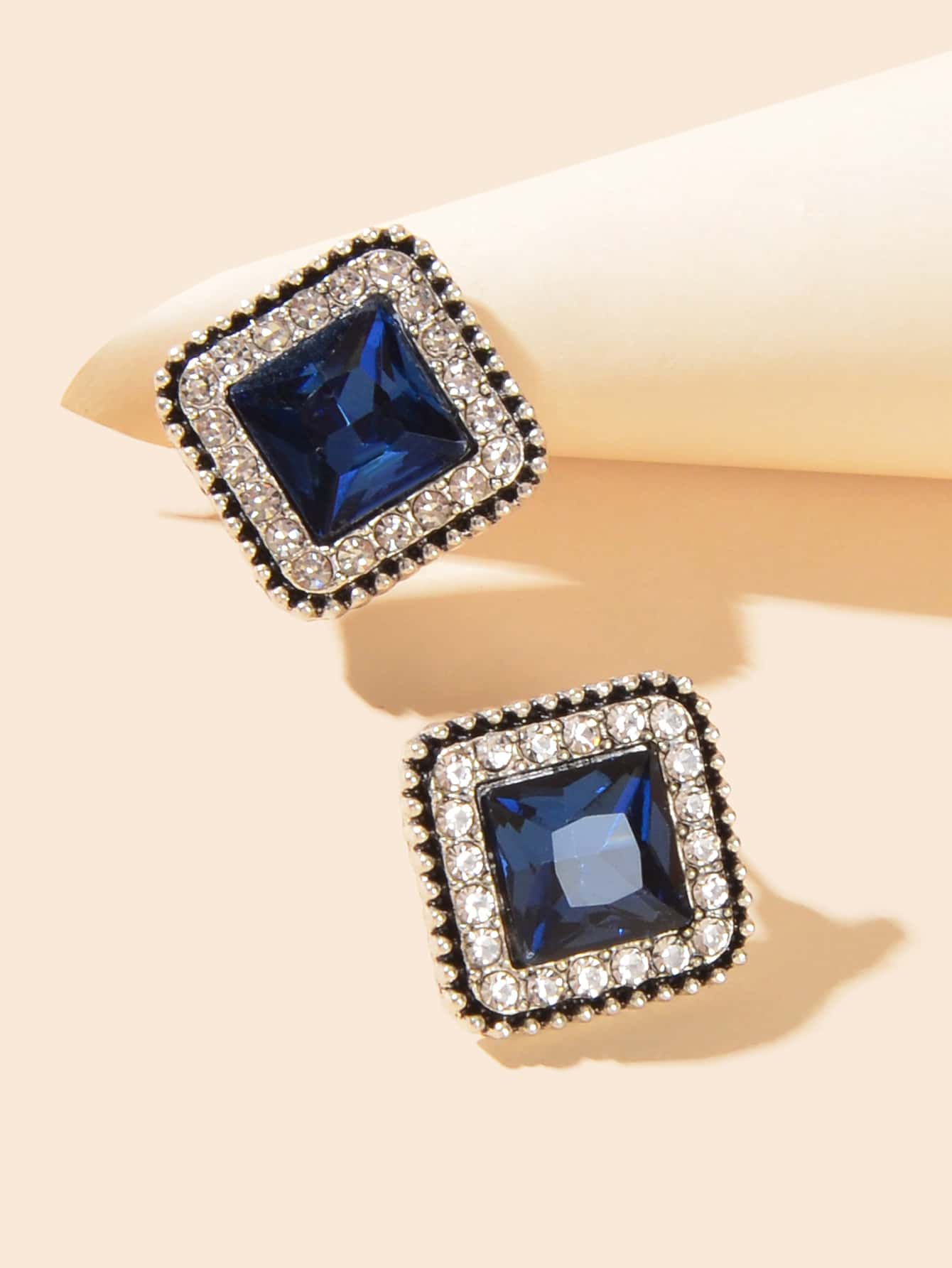 Blue Square Rhinestone Stud Earrings Elegant Fashion Accents for Every Occasion-2